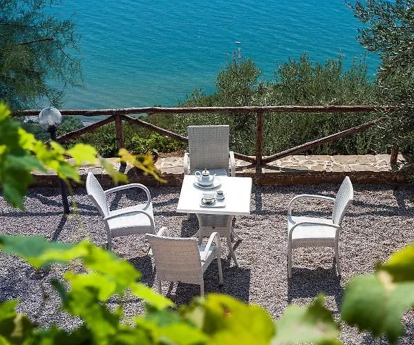 Casale Santa Rosalia Charme Villas And Rooms