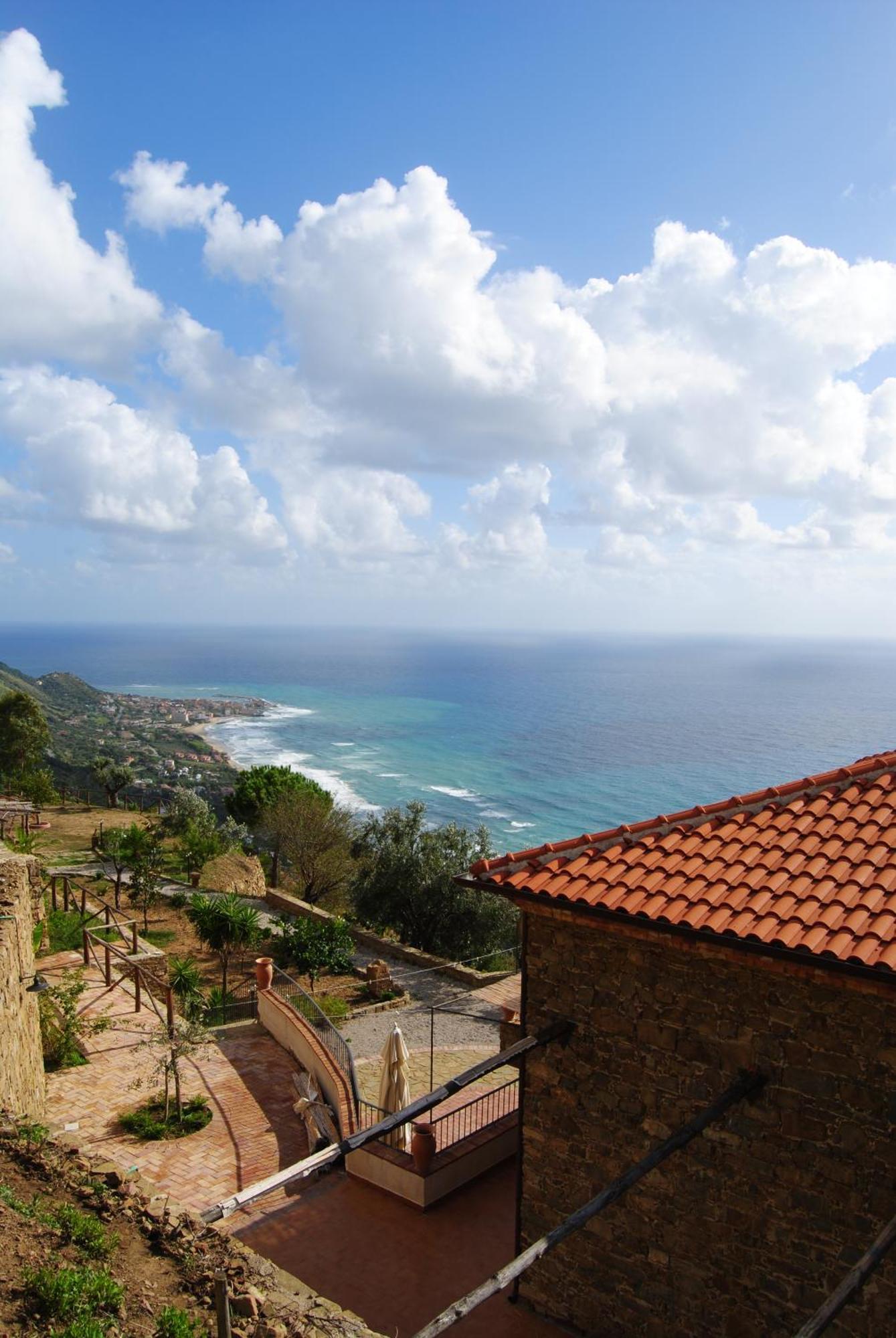 Casale Santa Rosalia Charme And